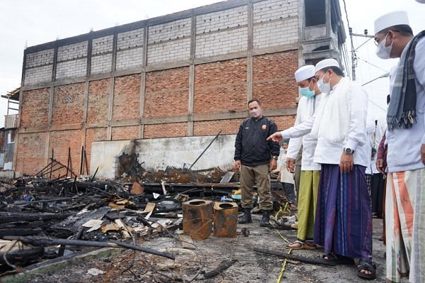 al haris bantu korban kebakaran tungkal