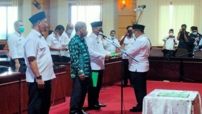 Adi Triono Dipercaya Jadi Plt Kepala SMA Titian Teras