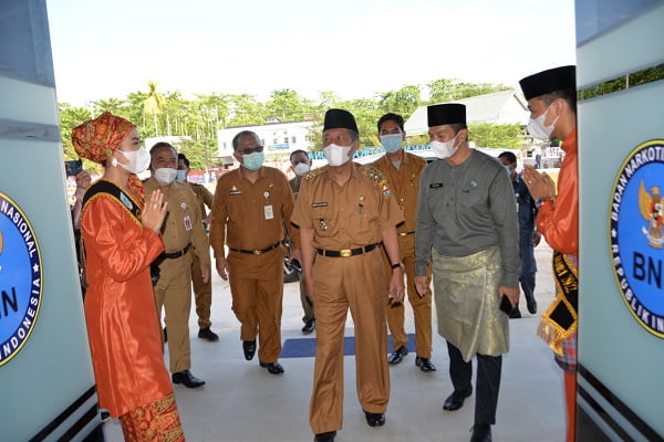 Sani Tegaskan Pemprov berantas narkoba