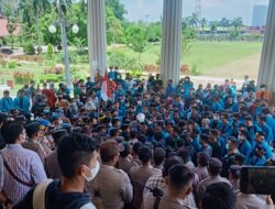 Aliansi Mahasiswa Jambi Menuntut Segera Diselesaikannya Lonjakan Harga Minyak Goreng