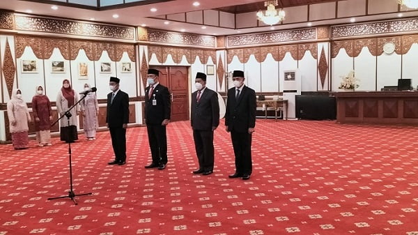 pelantikan pejabat eselon II pemprov jambi