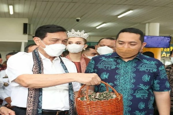 waka dprd provinsi jambi dan menko marves