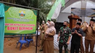 Bupati Muaro Jambi Meresmikan Desa Persiapan Bukit Beringin