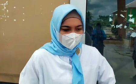 ketua dprd batanghari anita yasmin