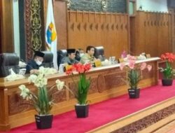 DPRD Provinsi Jambi Gelar Paripurna Penyampaian Pandangan Umum Fraksi LKPJ Gubernur Jambi