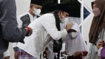 Ketua DPRD Provinsi Jambi Safari Ramadan di Masjid Nurussa’adah Paal Merah