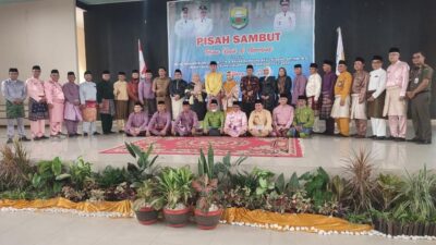 Tangis Haru Warnai Pisah Sambut Bupati Muaro Jambi