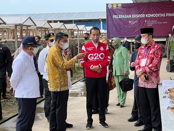 Ketua DPRD Provinsi Jambi Dampingi Presiden Jokowi