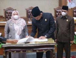 DPRD Muarojambi Sahkan APBD Tahun 2022 Sebesar 1,3 Trilyun