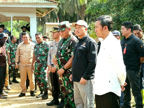 Edi Purwanto Kawal Proses Patok Lahan di PT BSU Batanghari