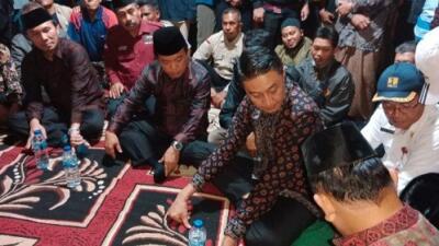 Edi Purwanto Temui Warga yang Blokade Jalan Talang Duku, Minta Perusahaan Perhatikan CSR