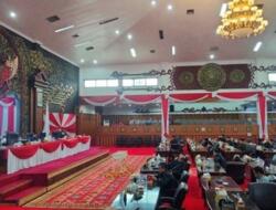 Seluruh Fraksi DPRD Provinsi Jambi Terima Ranperda Pertanggungjawaban APBD 2021