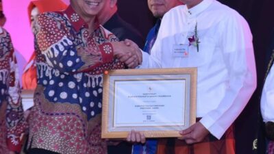 Terima Sertifikat Bebas Frambusia, Bupati Fadhil Ajak Masyarakat Batang Hari Menerapkan Pola Hidup Sehat