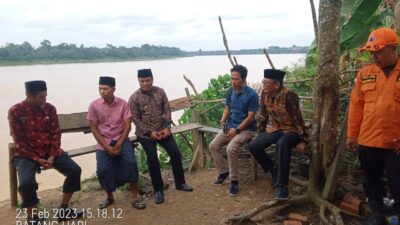 Tinjau Lokasi Longsor, Asisten 1 Minta Warga Tetap Waspada