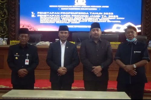 DPRD Provinsi Jambi Sahkan APBD 2023