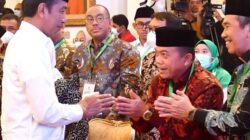 Gubernur Al Haris Terima Penghargaan BAZNAS Award 2023 dari Presiden Jokowi