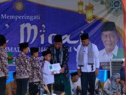 Hadiri Isra Miraj di Tebo: Abdullah Sani Mohon Didoakan Kelancaran Memajukan Provinsi Jambi