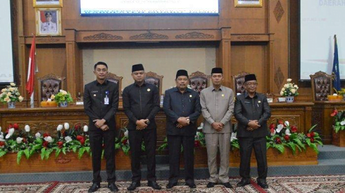 Ketua DPRD Muarojambi Pimpin Sidang Paripurna Tentang Ranperda Pengelolaan Keuangan