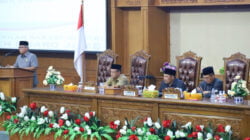 Rapat_Paripurna_Yang_Berlokasih_Diruang_Sidang_Utama_DPRD_Kabupaten_Muaro_Jambi
