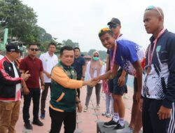 Serahkan 6 Unit Perahu Dragon Boat, Gubernur Al Haris: Cabor Dayung Adalah Kebanggaan Jambi