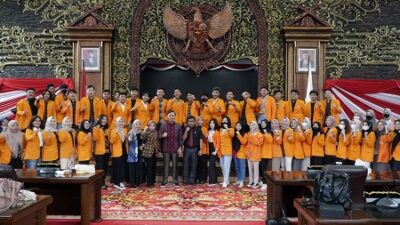 Ketua DPRD Edi Purwanto Beri Kuliah Umum Kepada Mahasiswa Fakultas Hukum UNJA