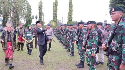 Ketua DPRD Edi Purwanto Hadiri Penyambutan Satgas Yonif Raider 142/Ksatria Jaya