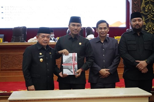 Gubernur Al Haris Saran Positif Masukan Dewan Sebagai Evaluasi Kinerja Pemerintah