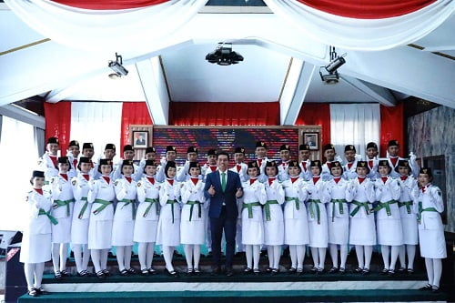 Kukuhkan Anggota Paskibraka Batang Hari, Bupati Percaya Semua Anggota Dapat Menjalankan Amanah dengan Baik