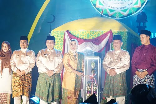 Abdullah Sani Resmi Tutup MTQ ke-52 Provinsi Jambi di Sarolangun