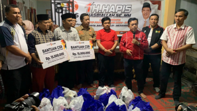 Edi Purwanto Kunjungi dan Bantu Korban Kebakaran di Desa Tendah Sarolangun