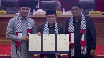 DPRD Provinsi Jambi Sahkan Ranperda Pajak dan Retribusi Daerah