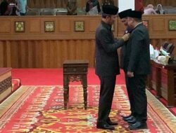 Ketua DPRD Jambi Lantik Al Mushari dan Rukiya Alfa Robi, PAW di DPRD Provinsi Jambi