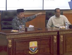 Bertemu Asosiasi Sopir Batubara, Gubernur Al Haris Akan Panggil Pengusaha Tambang