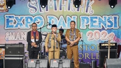 Gubernur Al Haris Dorong Kreativitas Siswa-Siswi SMA Negeri 11 Kota Jambi