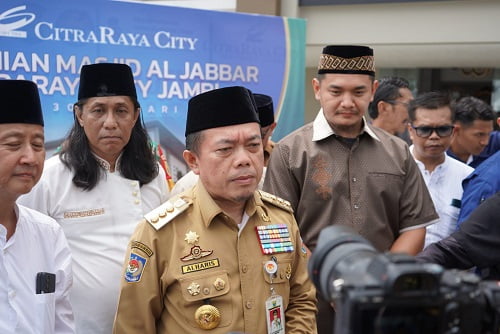 Resmikan Masjid di Citra Raya City, Gubernur Al Haris Gunakan Sebagai Sarana Pendidikan