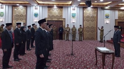 Wagub Sani Lantik 14 Pejabat Eselon III dan IV Pemprov Jambi Ini Nama-namanya