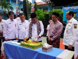 Di Usia 46 Tahun, Wagub Sani Minta SMAN 3 Kota Jambi Berwawasan Global dan Berkarakter Pancasila