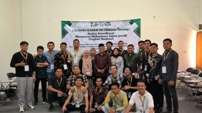H Maulana Menjadi Pembicara di Acara Advance Training Kader III Badko HMI Jambi Tingkat Nasional