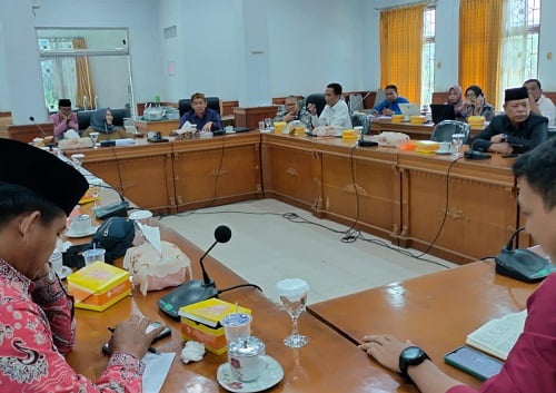 DPRD Batanghari Gelar Rapat Bersama Bagian Hukum dan Bagian Asset