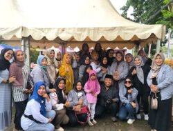 Ramadan Bahagia, IKM Bagikan Ratusan Takjil di RPM Kota Jambi