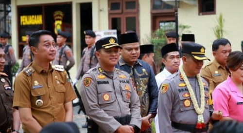 Ketua DPRD Muaro Jambi Hadiri Penyambutan Kapolres Baru