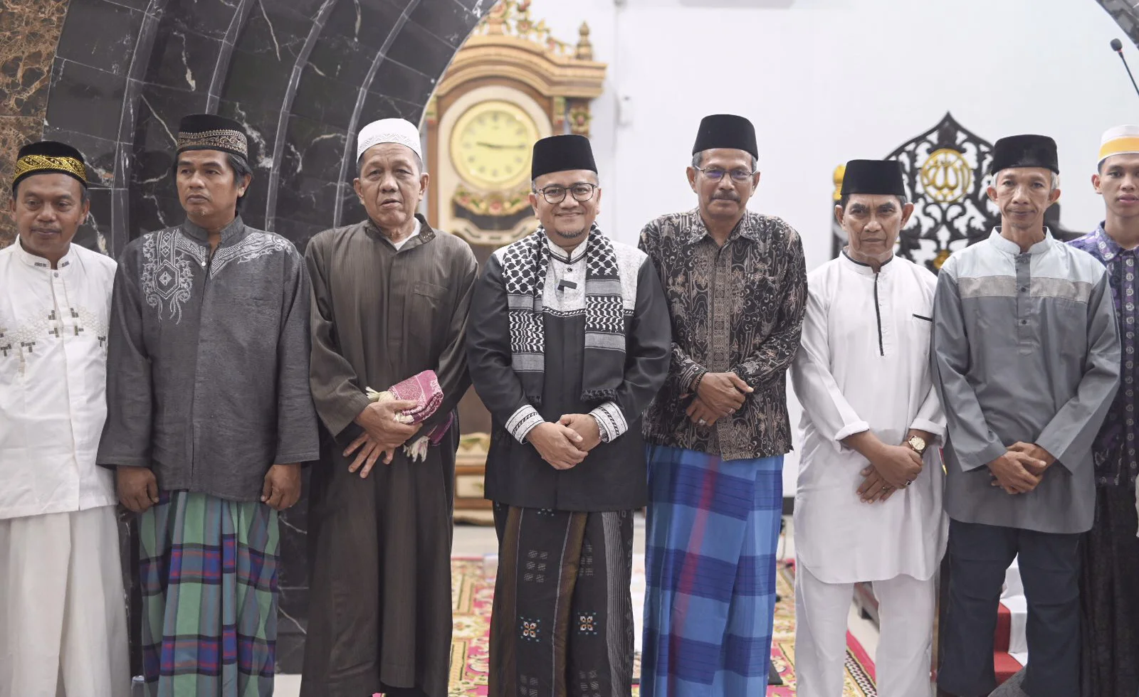 Maulana Disambut Ulama dan Tokoh Masyarakat Jelutung