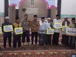 Safari Ramadan di Desa Meranti, Gubernur Al Haris Ajak Masyarakat Pererat Silaturahmi