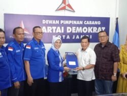 Bacawako H Maulana Resmi Daftarkan Diri ke DPC Demokrat Kota Jambi
