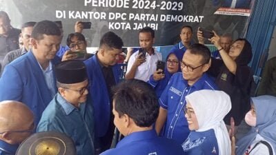 Yakini H Maulana yang Pas Pimpin Kota Jambi Roro Nully InsyaAllah Pak Walikota