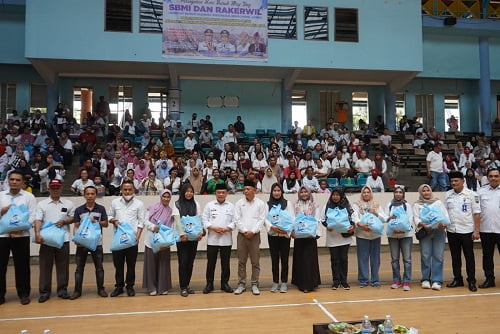 Gubernur Al Haris Dorong Pengusaha Perhatikan Hak Hak Buruh