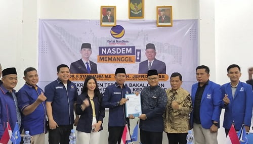 H.Maulana Kembalikan Formulir Pendaftaran Cawako ke Partai NasDem