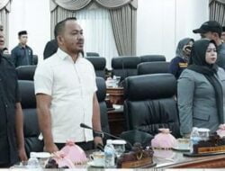 Fraksi Golkar Sampaikan Pandangan Umumnya Terhadap LKPD Bupati Batanghari