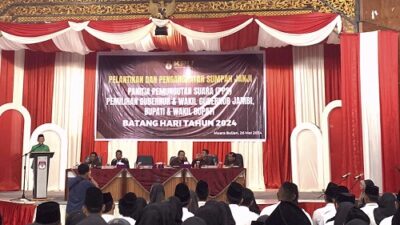Pelantikan Anggota PPS Pemilukada se-Kabupaten Batanghari Dihadiri M Rifa’i