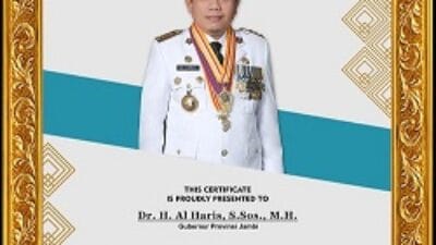 Gubernur Al Haris Raih Pengharagaan Top GPR Figure Award 2024